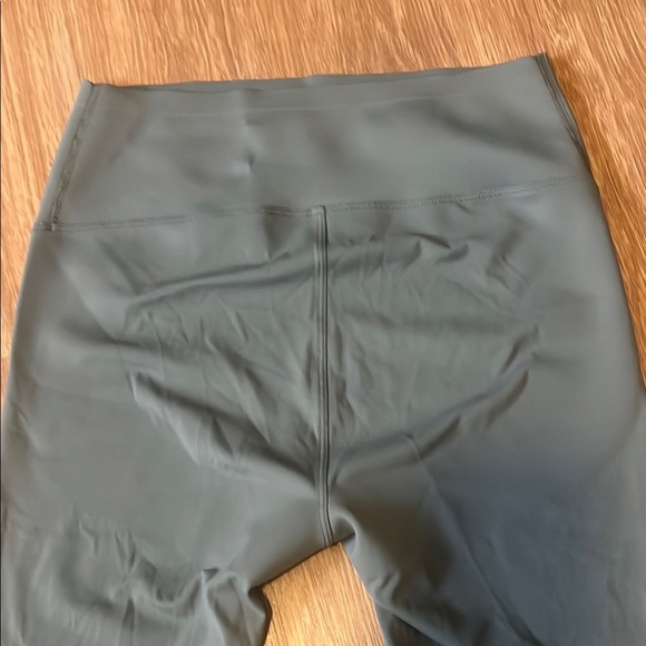 Sinsin Green High-Waisted Seamless Leggings large - Picture 3 of 4